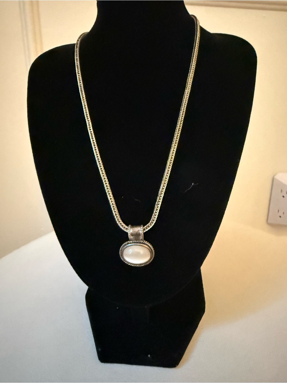Vintage Sterling Silver Chain Necklace with White Oval Pendant